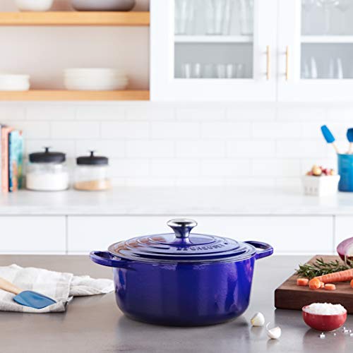 5.5 qt. Enameled Cast Iron Round Dutch Oven I8426