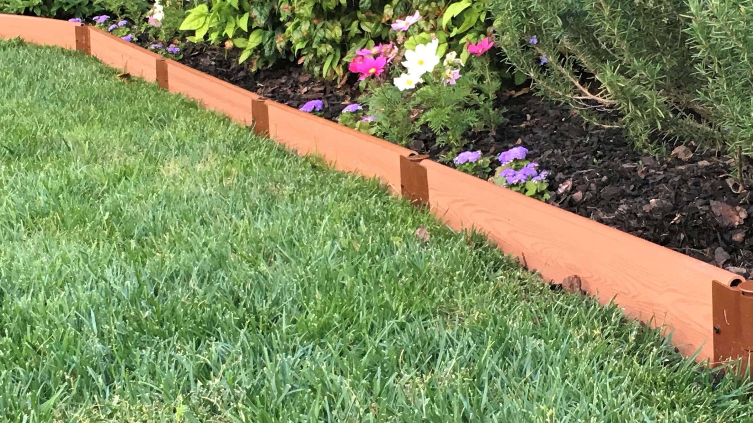 Weathered Wood Composite Landscape Edging Kit - 16 x 1 inch Straight, Gray F30656