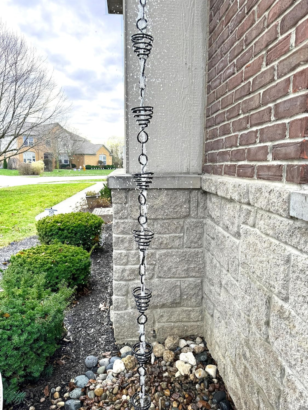Black Metal 8.5 FT Rain Chain Q629