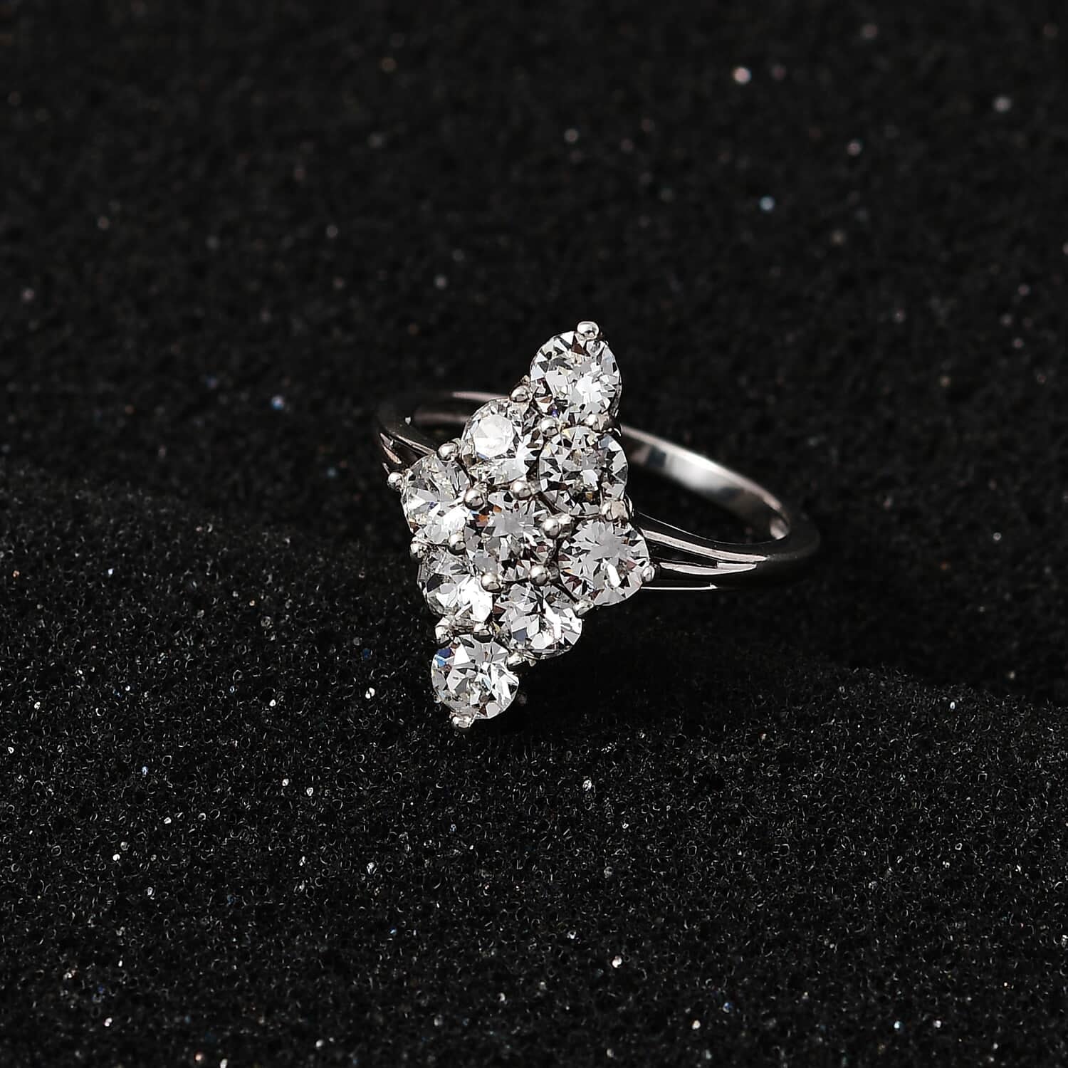 White Crystal Round 925 Sterling Silver Platinum Plated Cluster Ring Size 9 V766