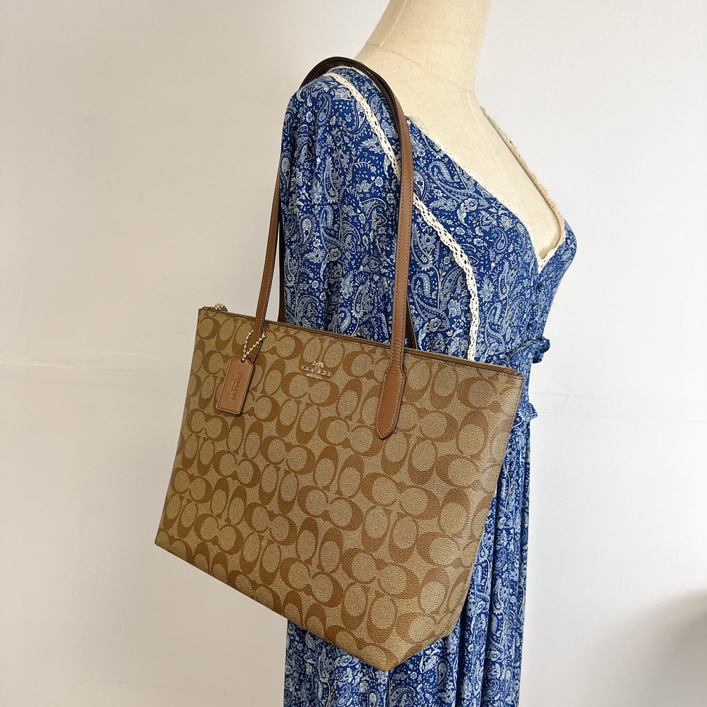 Khaki Zip Tote K847517