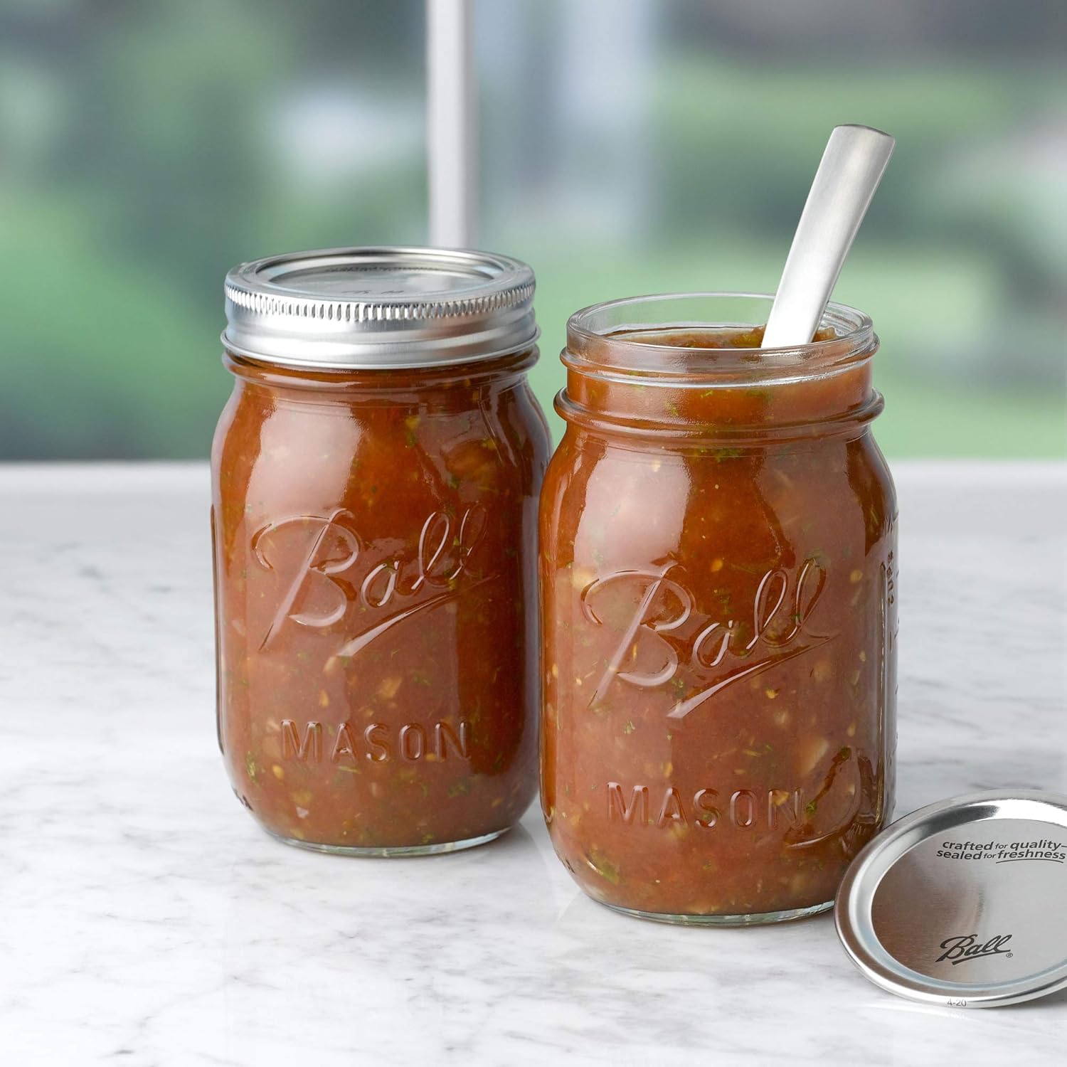 Ball Regular Mouth Pint 16-oz Mason Jars with Lid and Band V957594