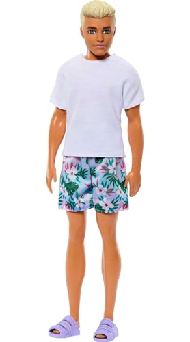 2 Fashion Dolls Set with Clothes & Accessories O68437