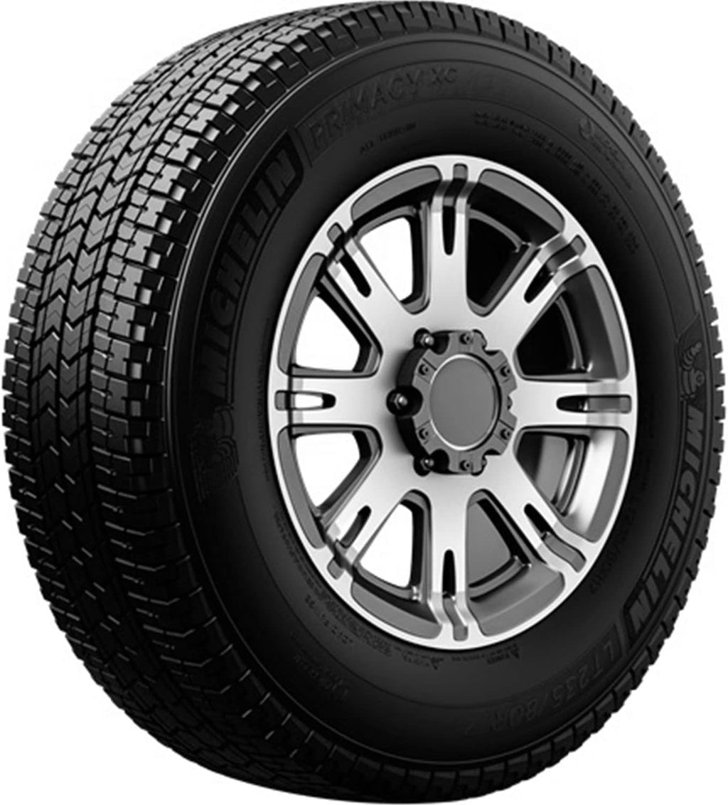 275/065R18 All-Season Radial Car Tire A7544