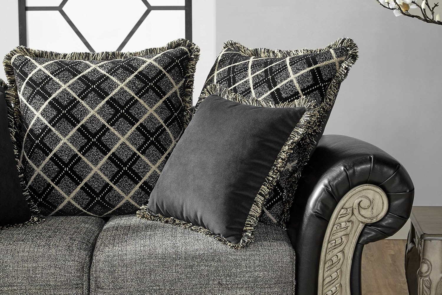 Ebony Sofa L757121