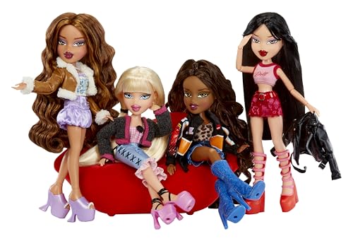 Sasha Fashion Doll with Accessories S616