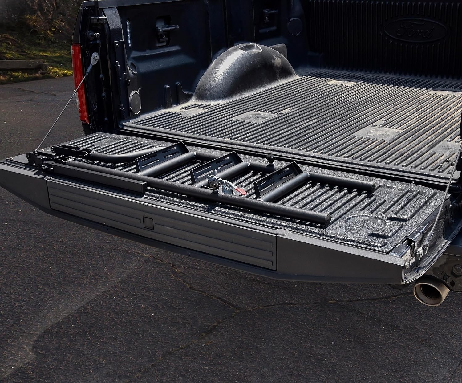 Heavy Duty Folding Pickup Truck Tailgate Ladder with Handrail Y458