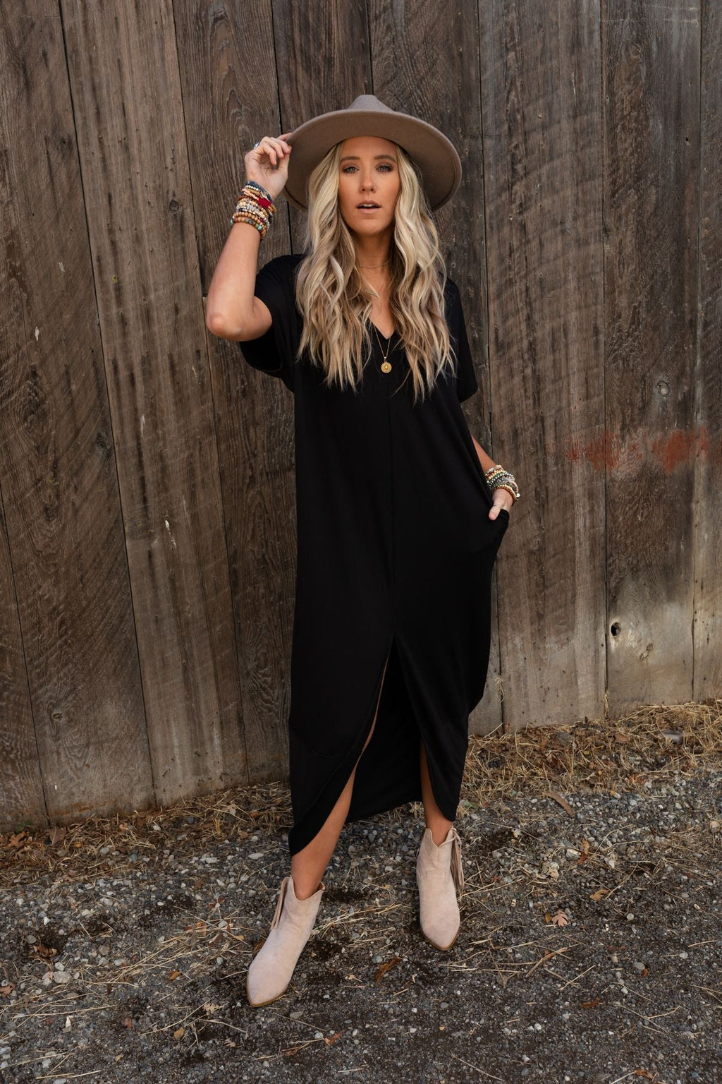 The Nest First Pick Hooded Slit Dress - Black