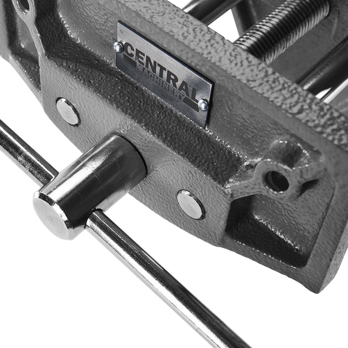 6 in. Portable Carpenters Vise Y82827