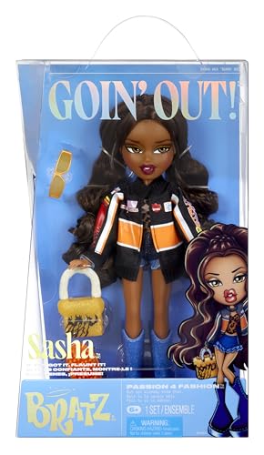 Sasha Fashion Doll with Accessories S616
