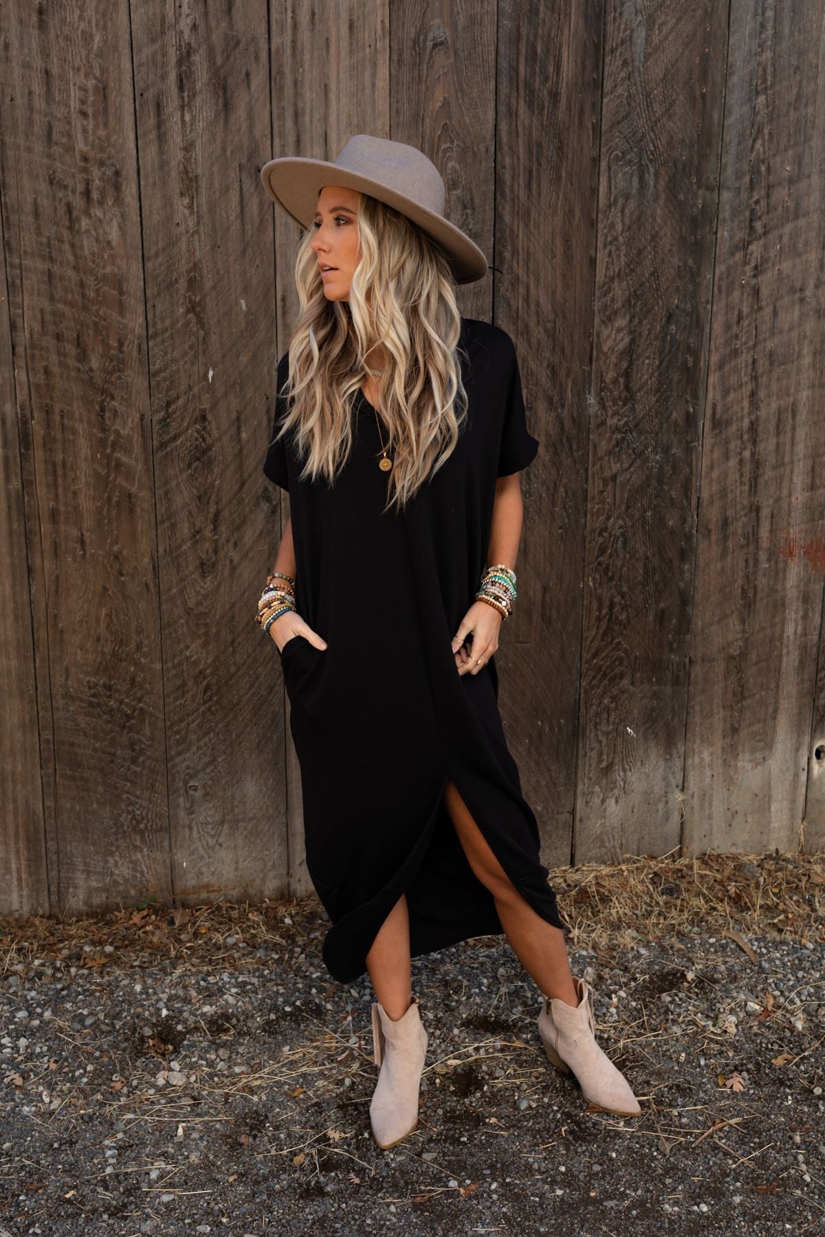 The Nest First Pick Hooded Slit Dress - Black