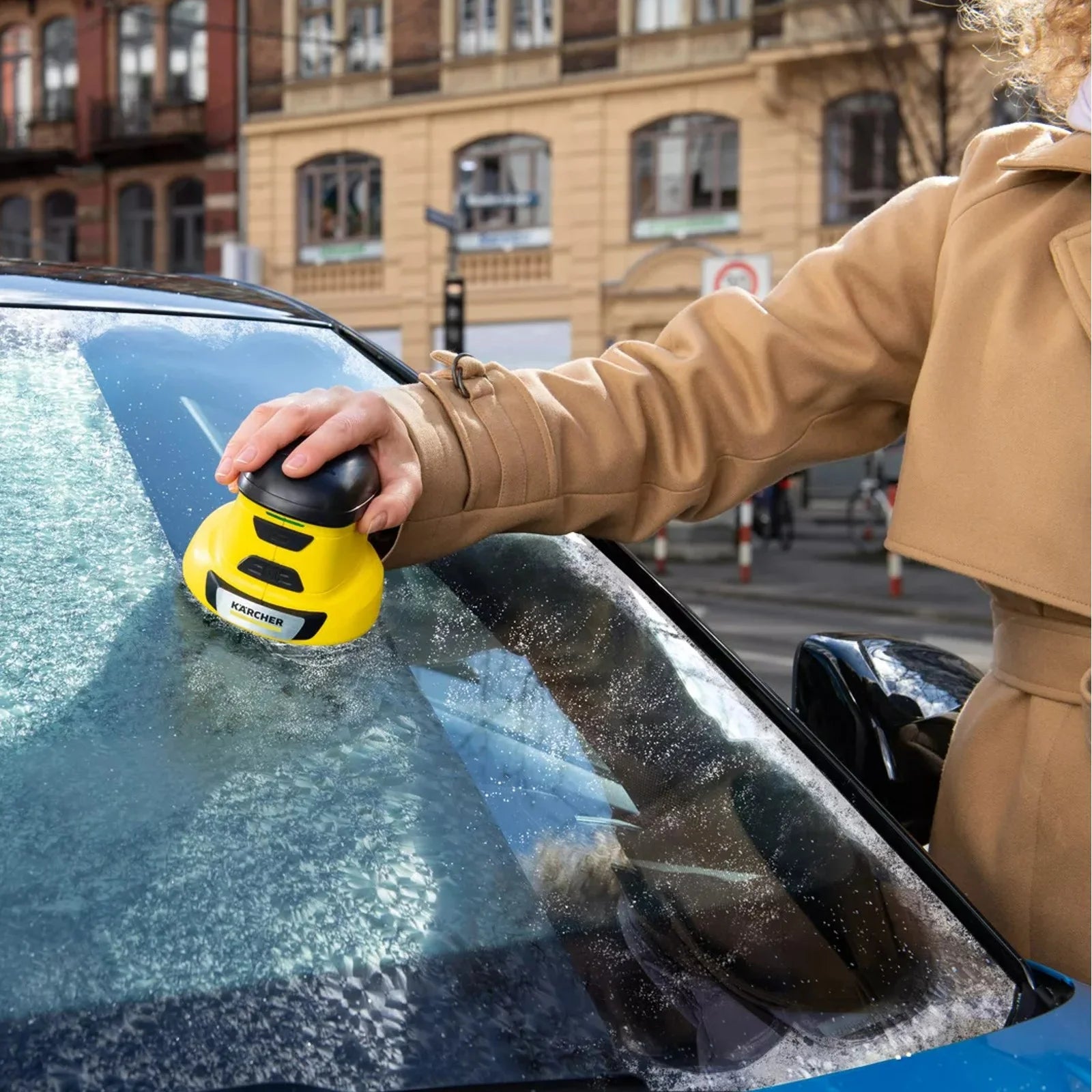 Cordless Electric Ice Scraper I875024