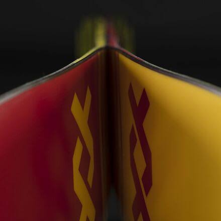 121 Skis H81315