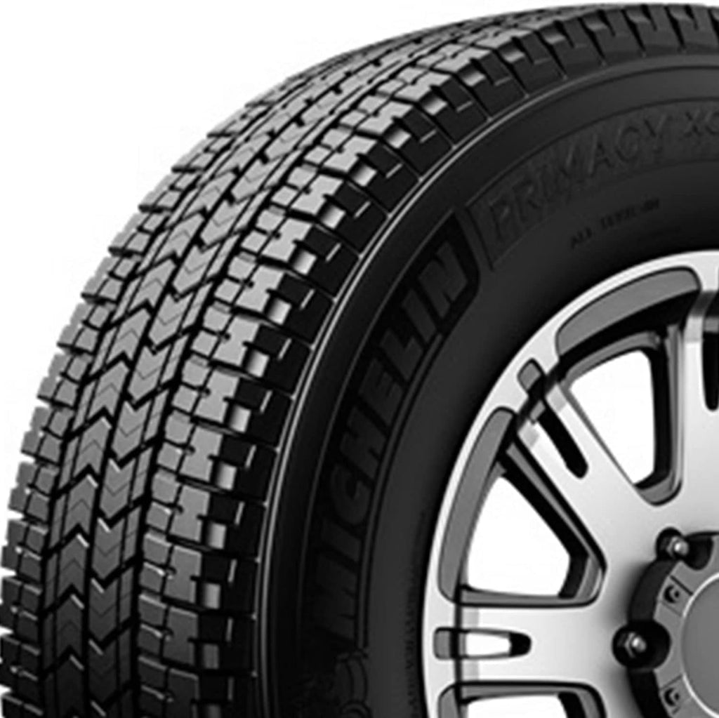 275/065R18 All-Season Radial Car Tire A7544