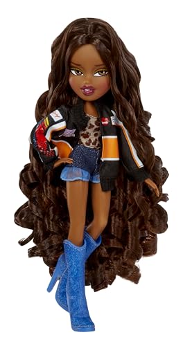 Sasha Fashion Doll with Accessories S616