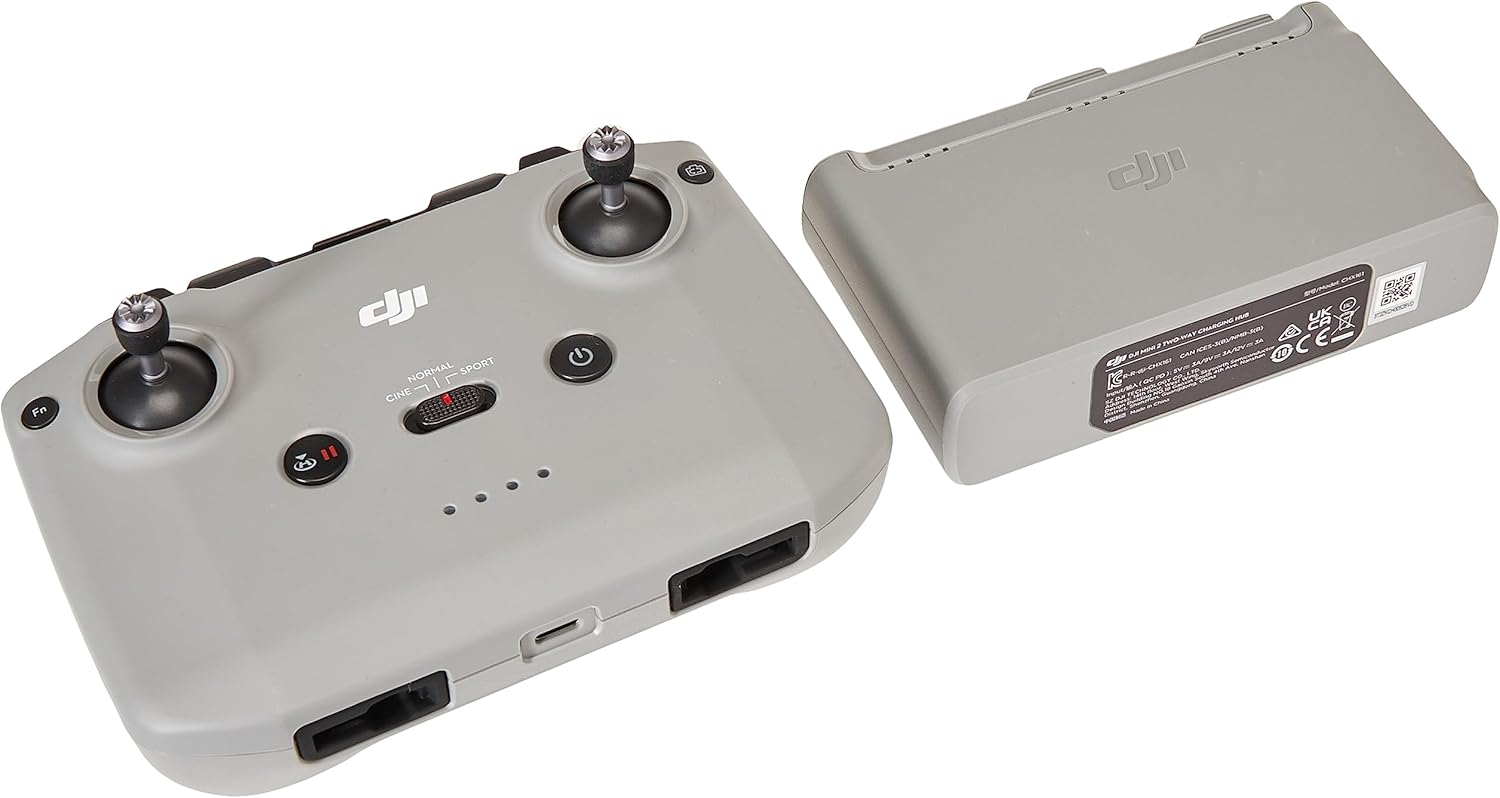 DJI Mini 2 SE Fly More Combo U721813