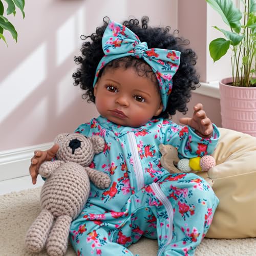 18-Inch Realistic Reborn Baby Doll with Clothes and Toy E578