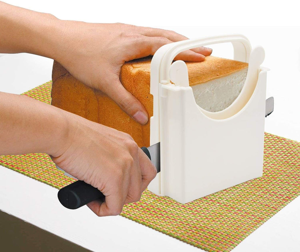 Adjustable Bread Slicer with 4 Slice Thickness P6353