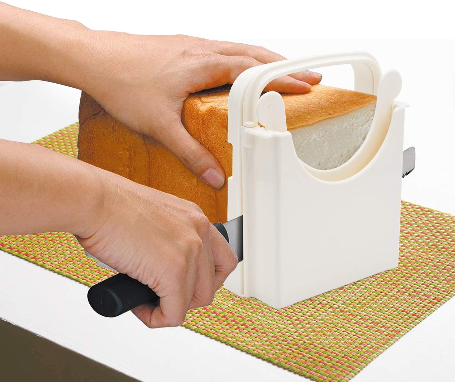 Adjustable Bread Slicer with 4 Slice Thickness P6353