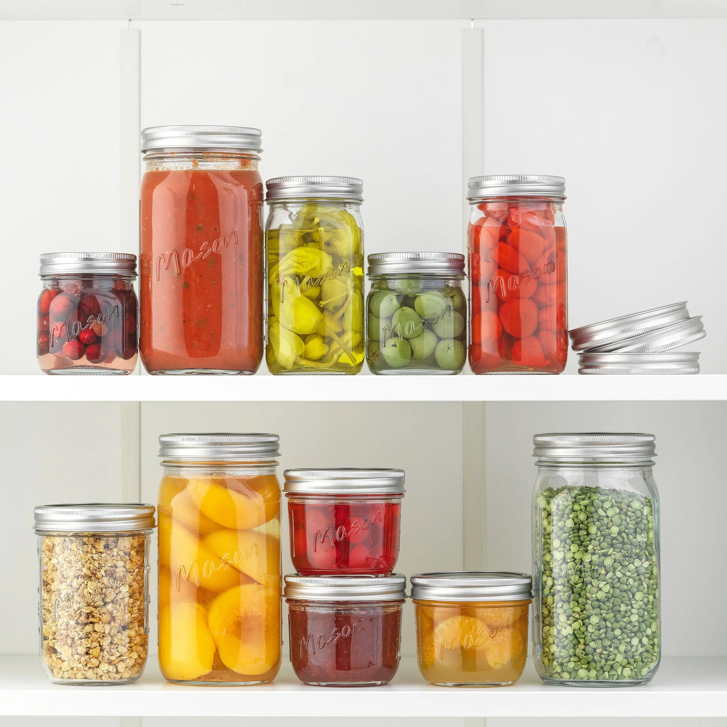 8 oz Set of 6 Glass Mason Jars with Airtight Lids B70744