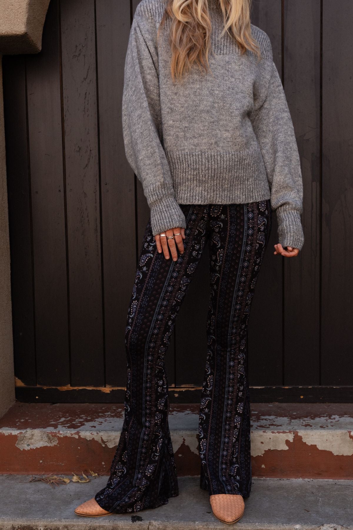 Cher Printed Flare Pants - Navy Floral