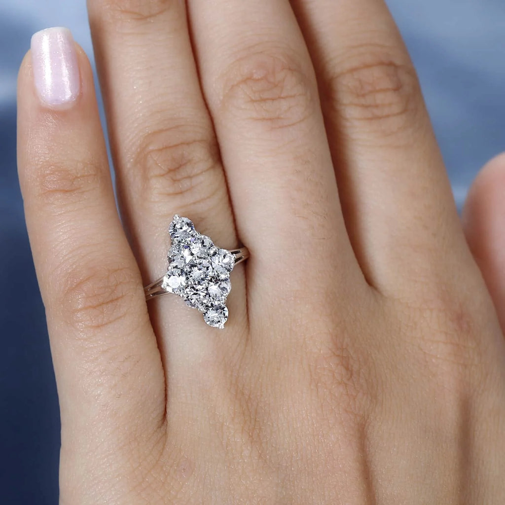 White Crystal Round 925 Sterling Silver Platinum Plated Cluster Ring Size 9 V766
