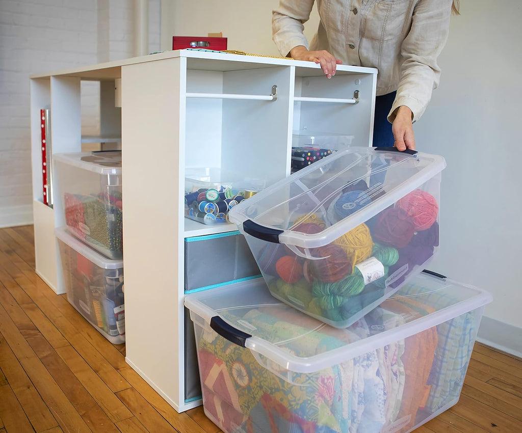 95 Quart Clear Stackable Containers with Latching Lids, 4 Pack M2439