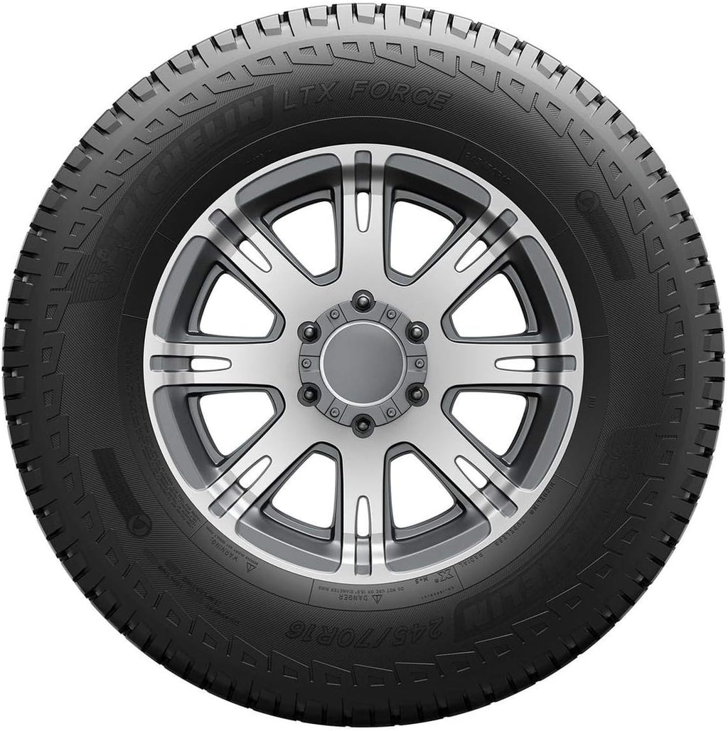 All-Season Radial Tire 275/55R20 113H P43221