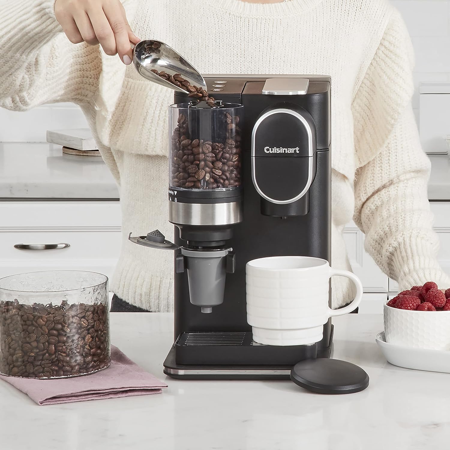 48 oz Single Serve Coffee Maker with Conical Burr Grinder M2620