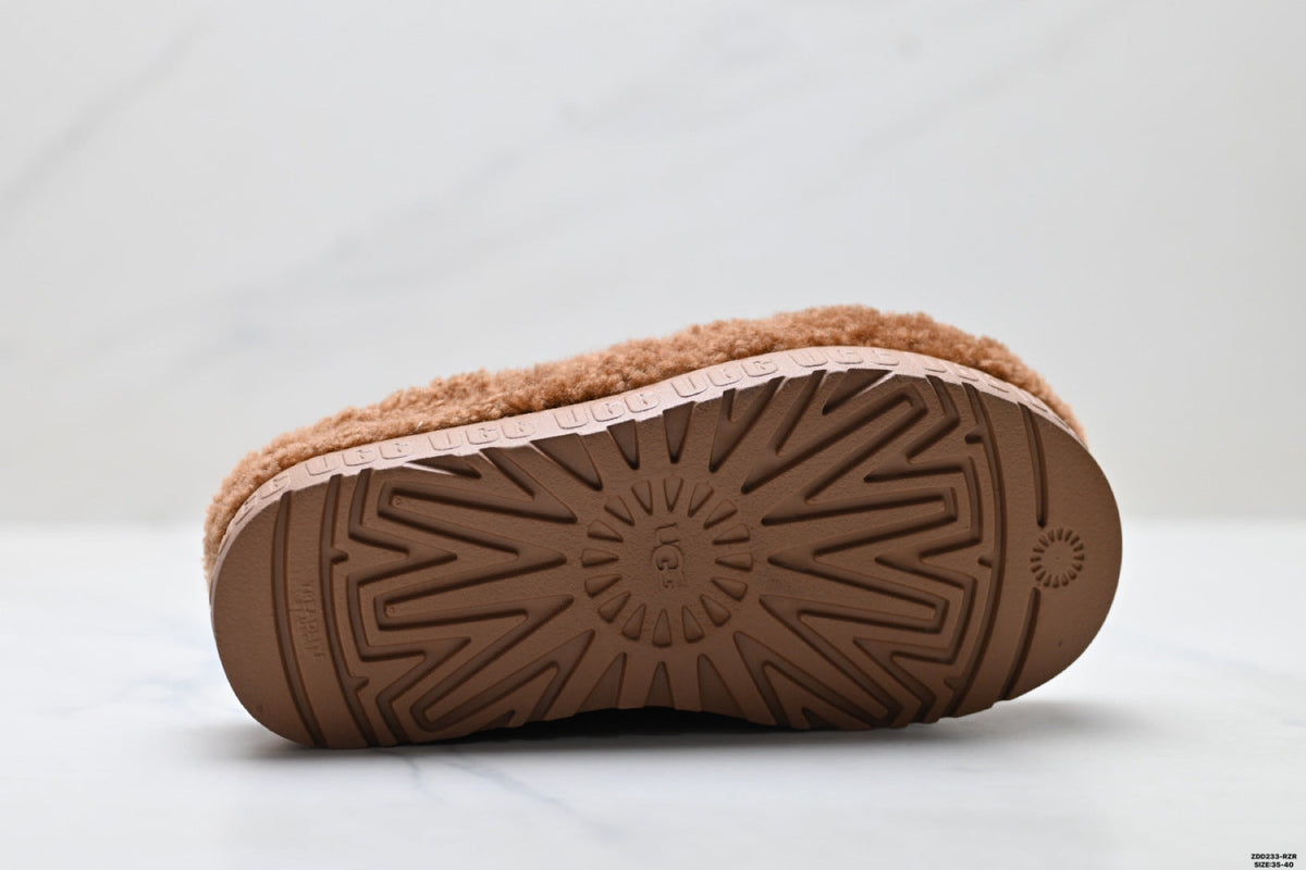 UGG Slipper Evolution Fluffy Platform Slides