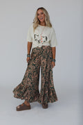 Paisley Dream Ruffled Pants - Green