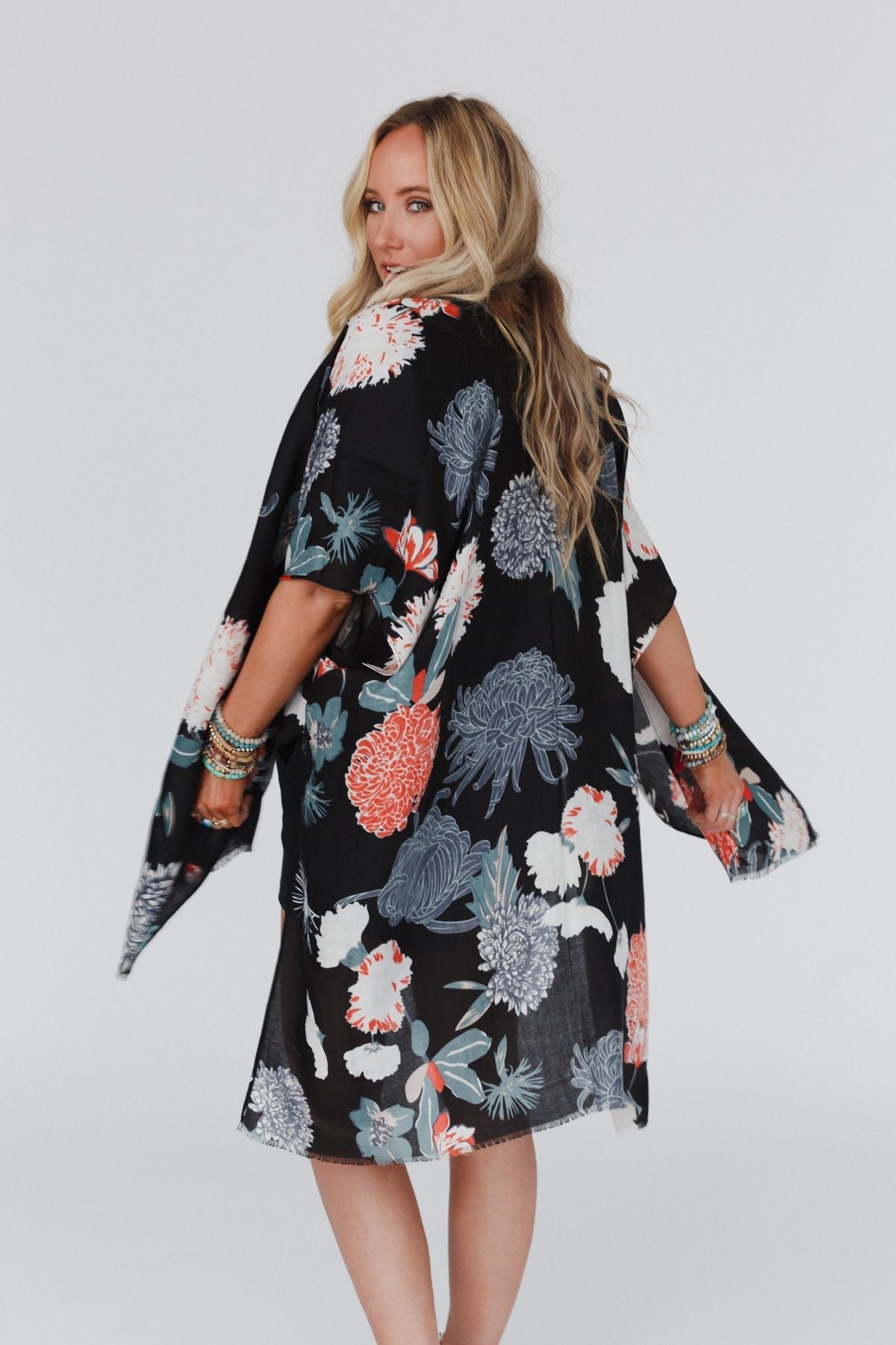 Tyler Floral Kimono - Black
