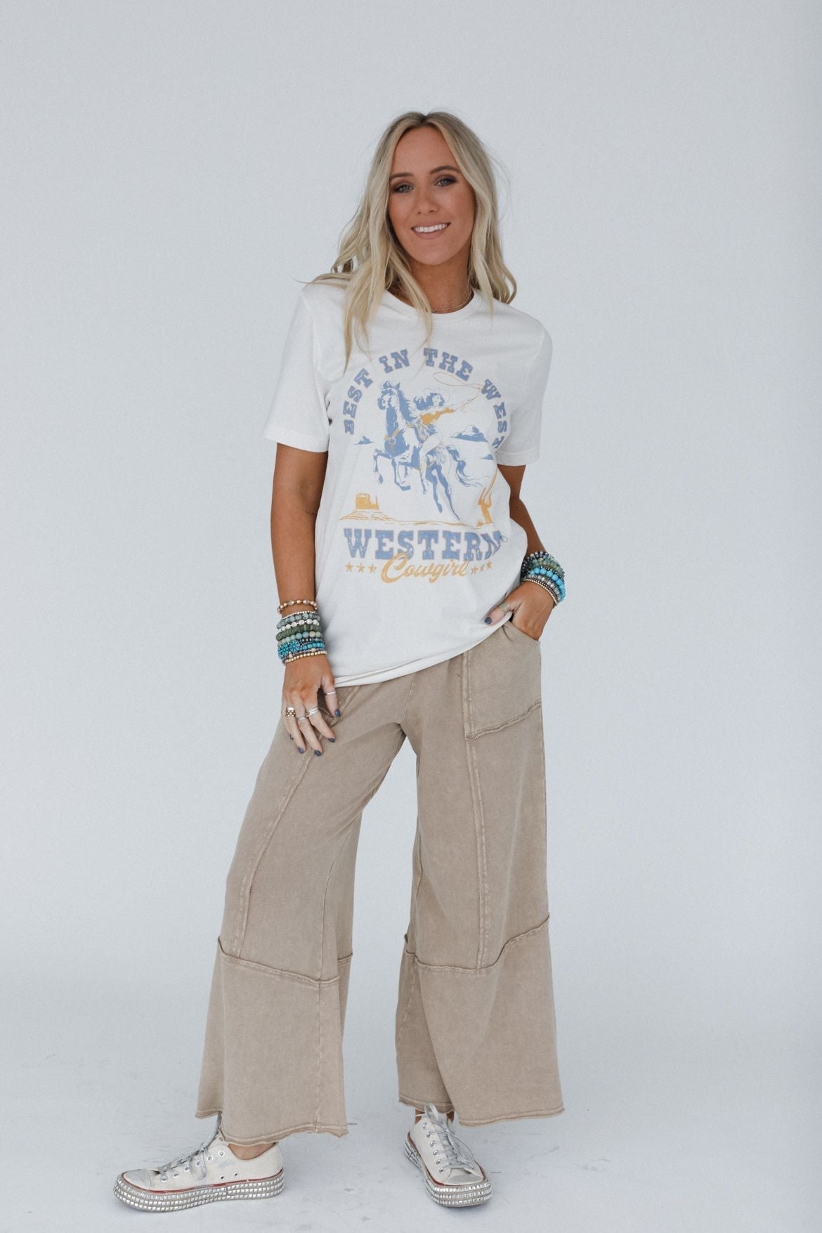 The Nest Saddle Up Graphic Tee - Ivory